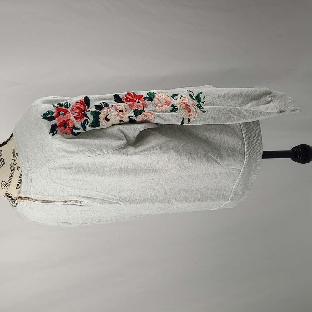{A new day} Long Sleeve Crewneck top - Picture 4 of 7